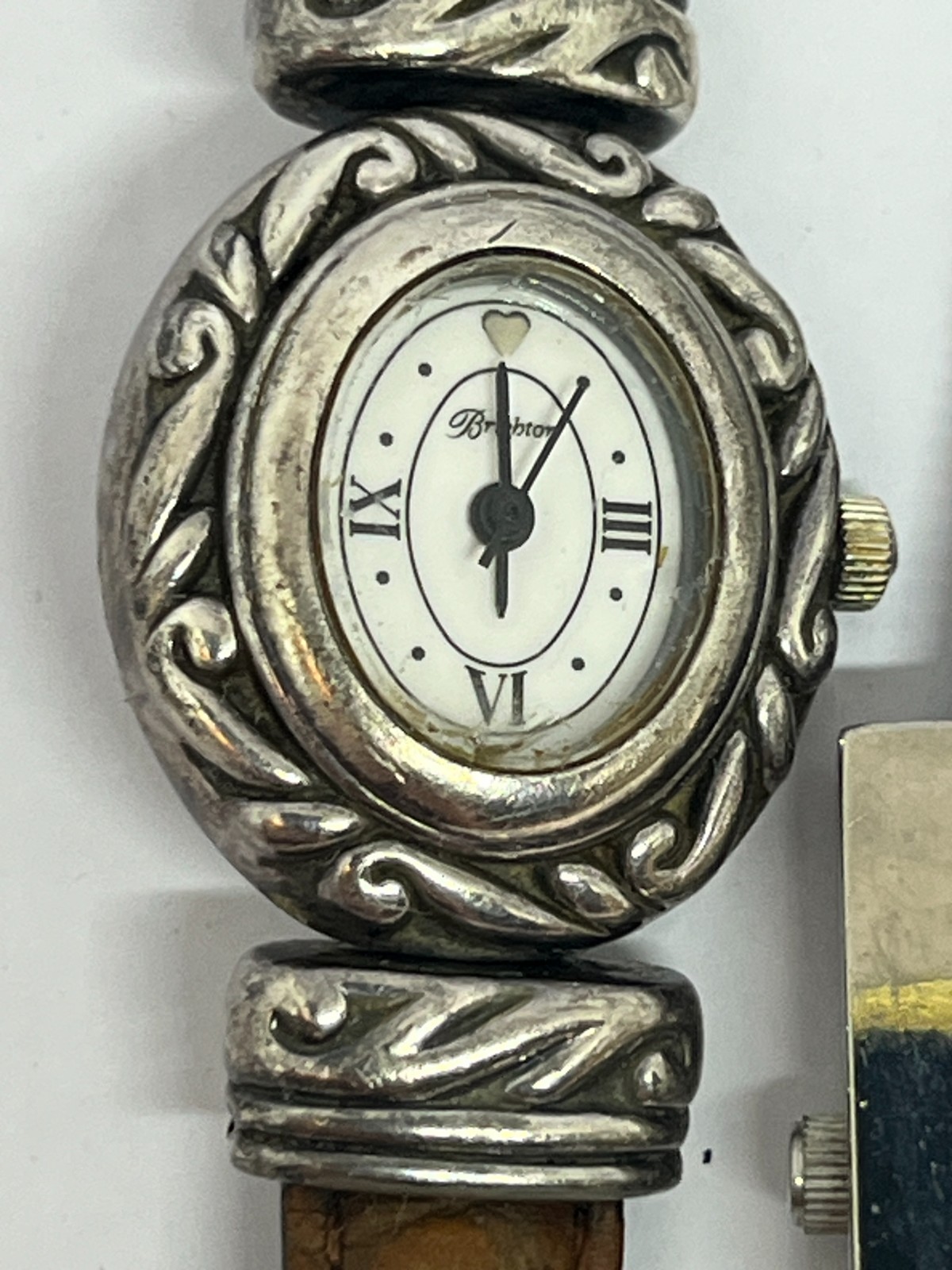 Lot of Vintage Mens Ladies Watch Watches broken for repair or parts or craft