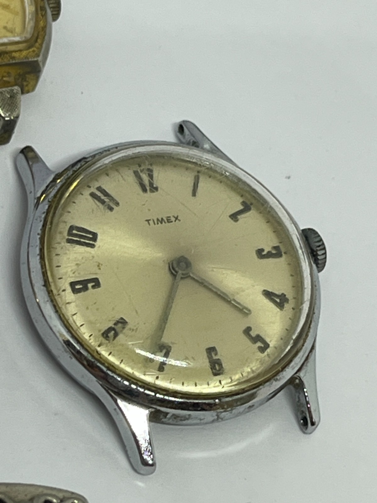 Lot of Vintage Mens Ladies Watch Watches broken for repair or parts or craft