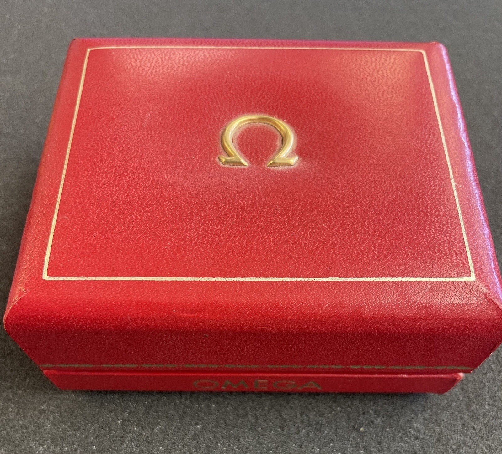 1964 Omega Constellation Cal. 561 Pie Pan Watch..TJ636