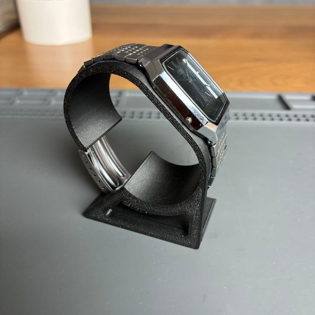 CASIO AQ-413 307, working condition, original metal case.