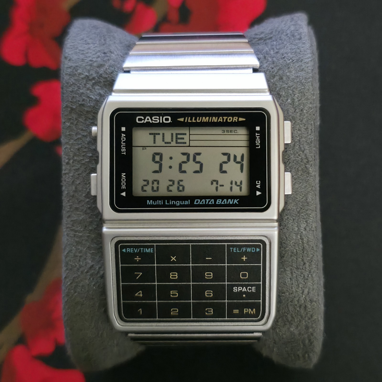 Casio DBC-611 Memory Calculator Databank Watch w/ Stainless Steel Bracelet