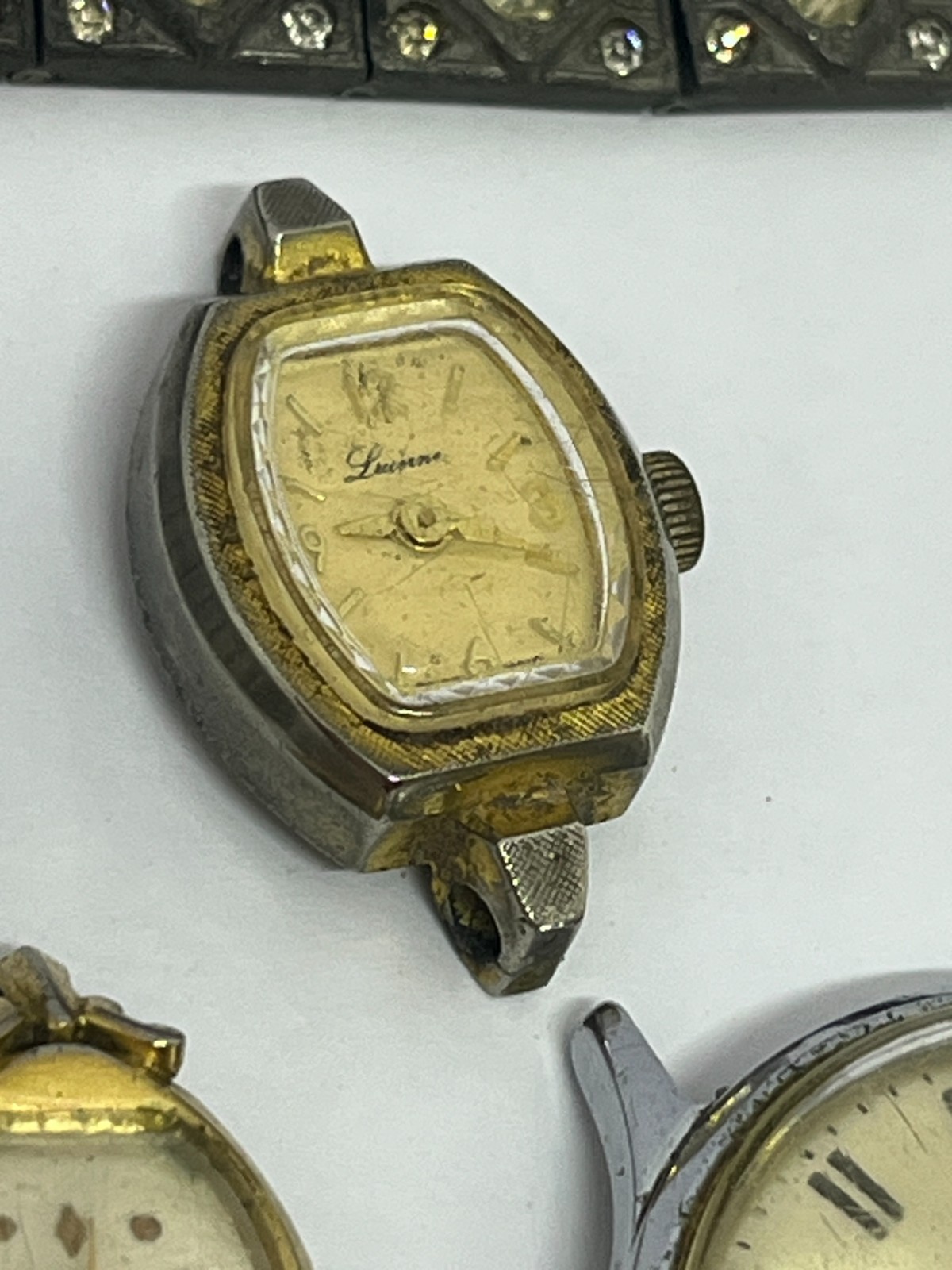 Lot of Vintage Mens Ladies Watch Watches broken for repair or parts or craft