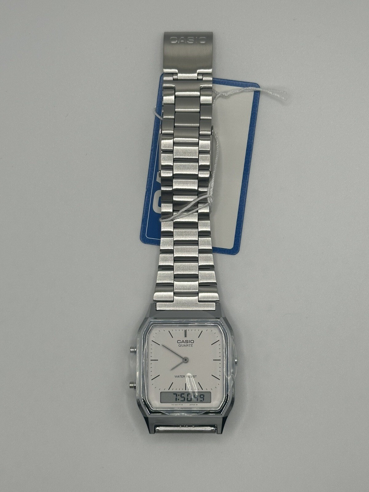 Vintage Casio Stainless Steel Dual Time White Dial Wristwatch AQ-230A-7DMQ