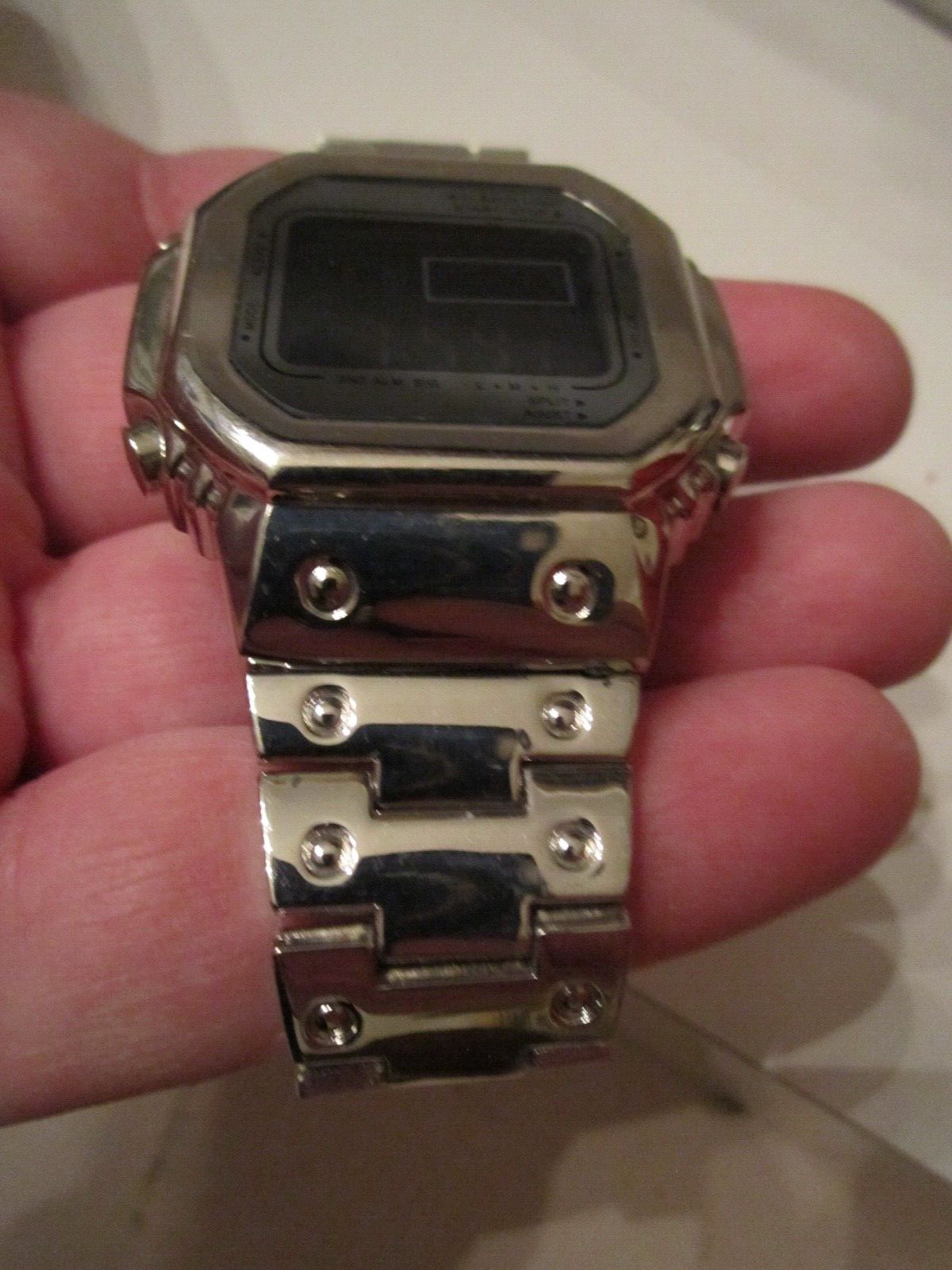 SNOOZE ALARM WATCH NO BRAND NAME SHINY METAL – BBA-23