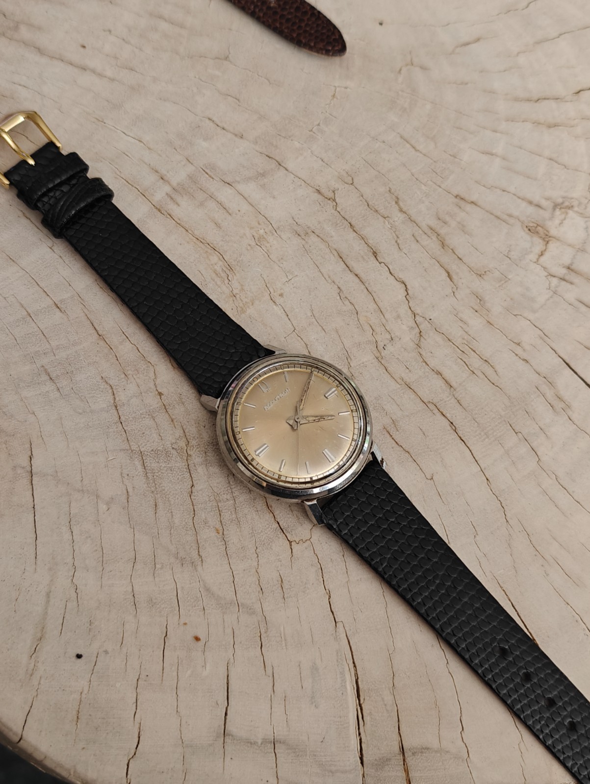 BULOVA 1968 ACCUTRON 214 Backset, ALL Stainless Steel, new Batt. Keeps XLNT time