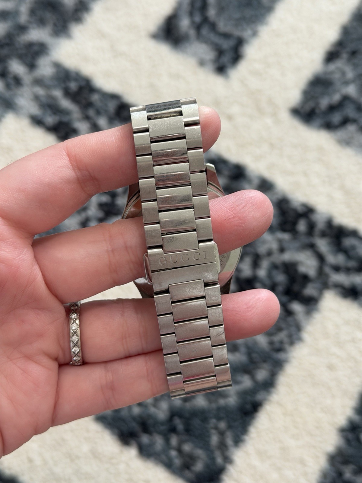 Gucci G-Timeless Bee Dial Swiss Quartz Watch Stainless Steel 38mm