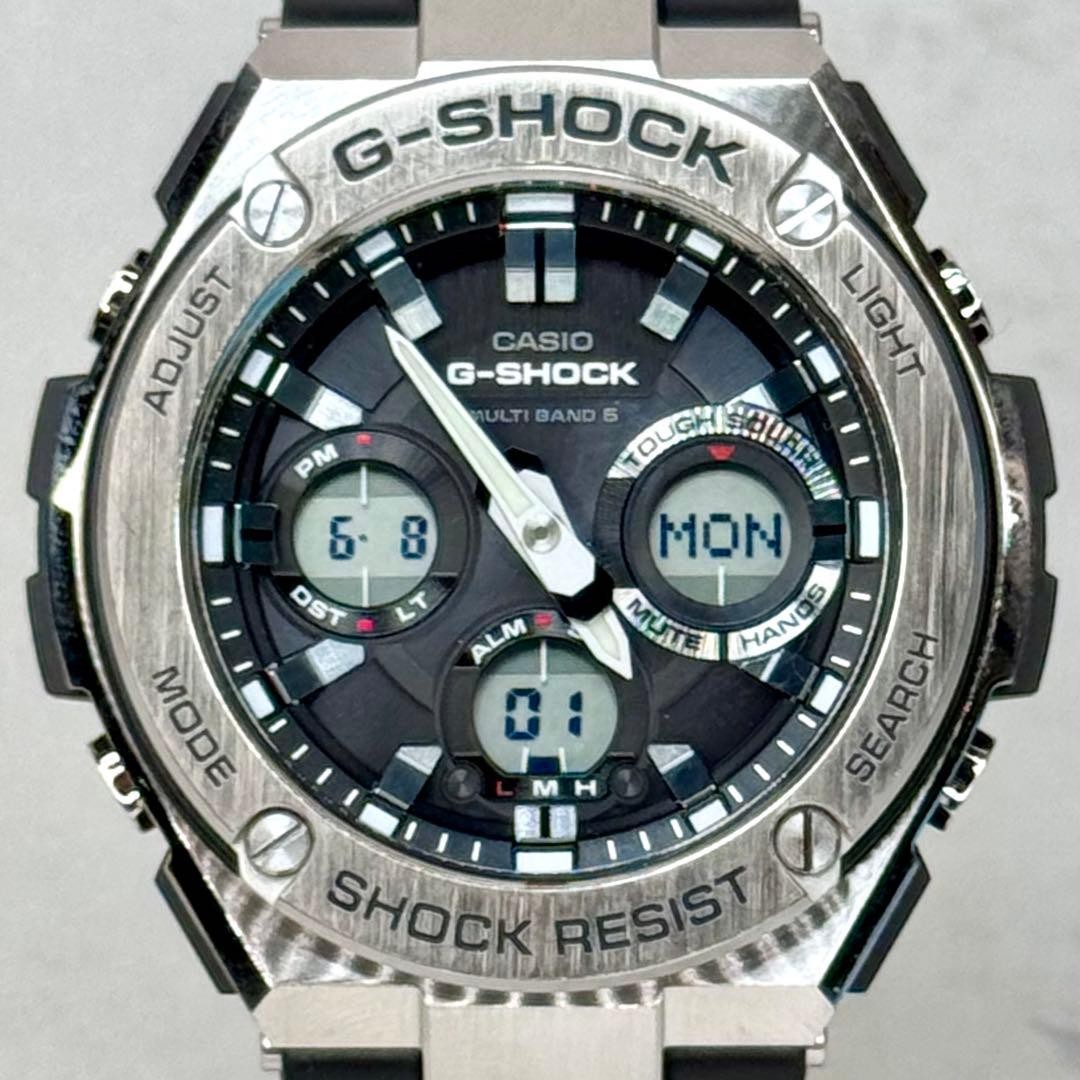 G SHOCK GST W110 G STEEL Radio Solar Ana Digi
