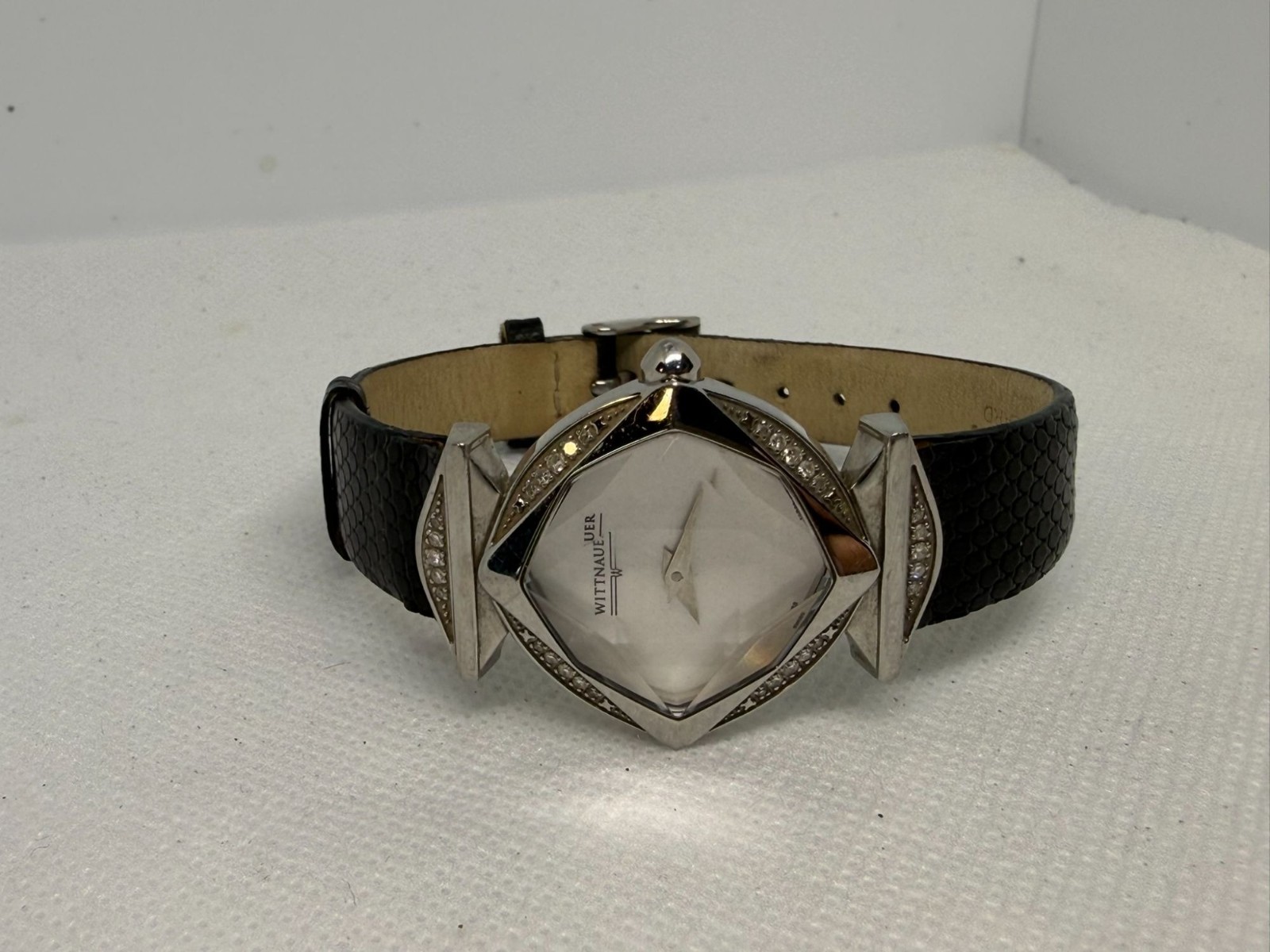 Wittnauer Winter Garden 10R20 Square Case 30 Diamond Bezel Women’s Watch