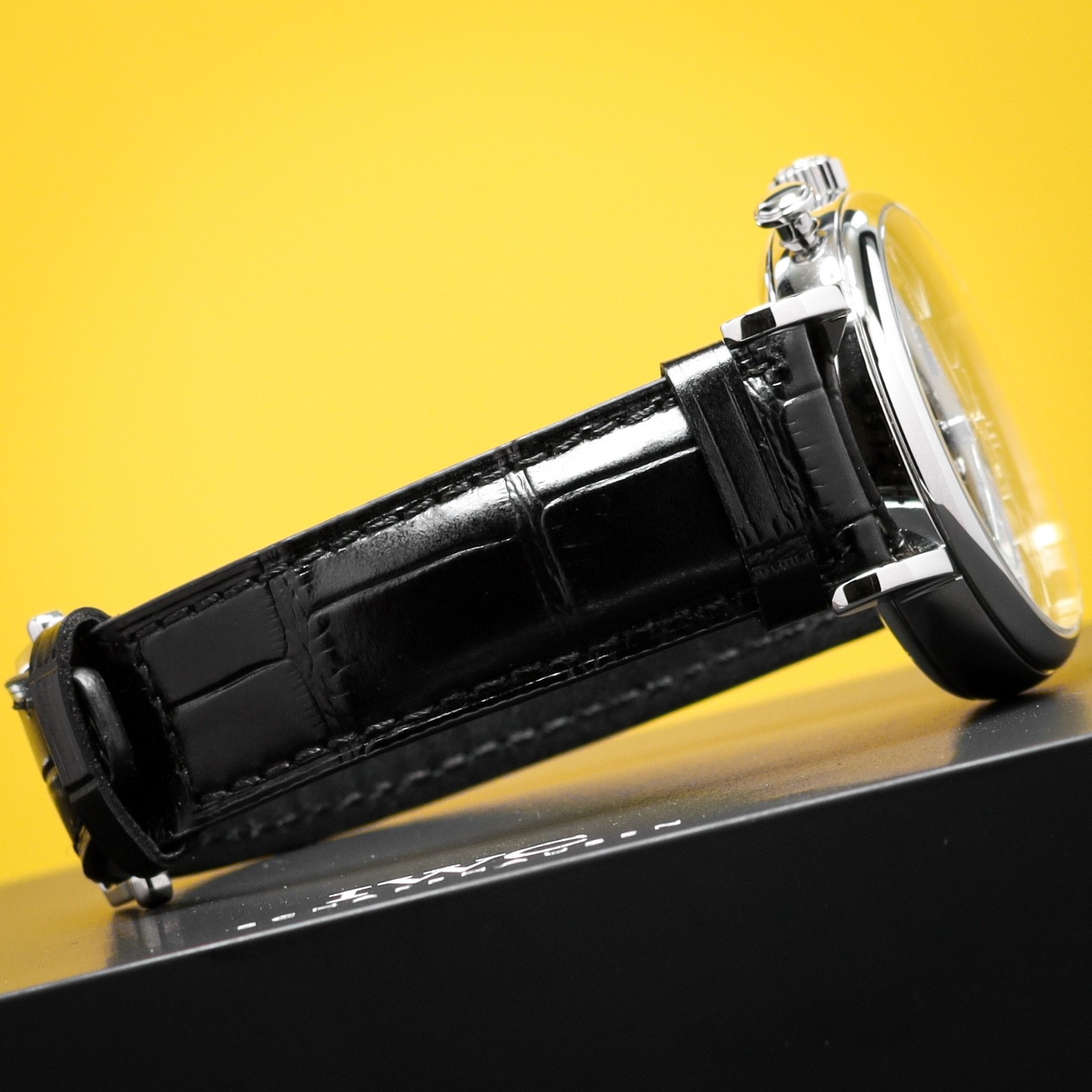 IWC Schaffhausen Portofino [Complete] 42mm Steel Case Black Dial Alligator Strap