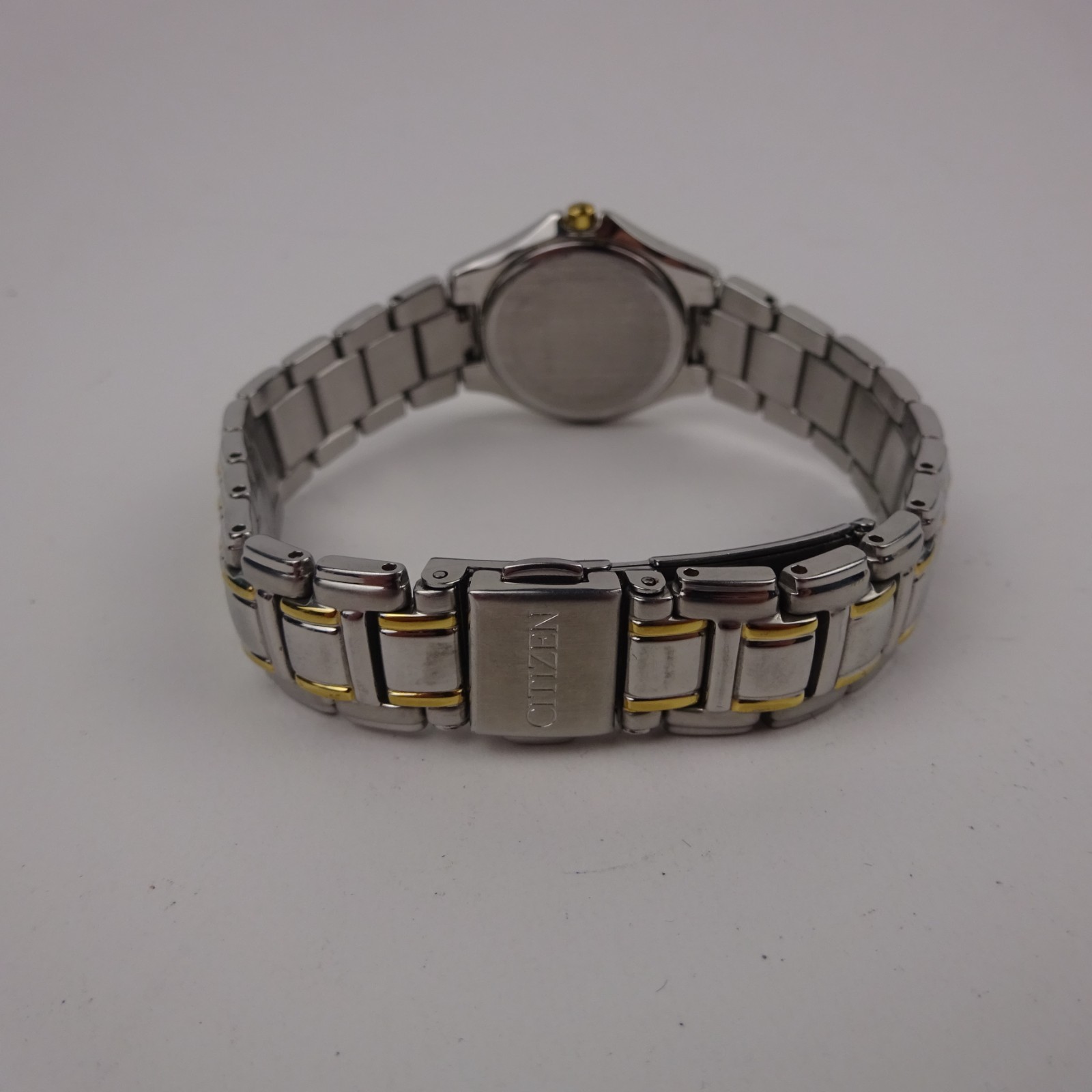 Citizen Ladies Watch & Bracelet Set Silver/Gold Tone 1032-S068614 Box / Papers