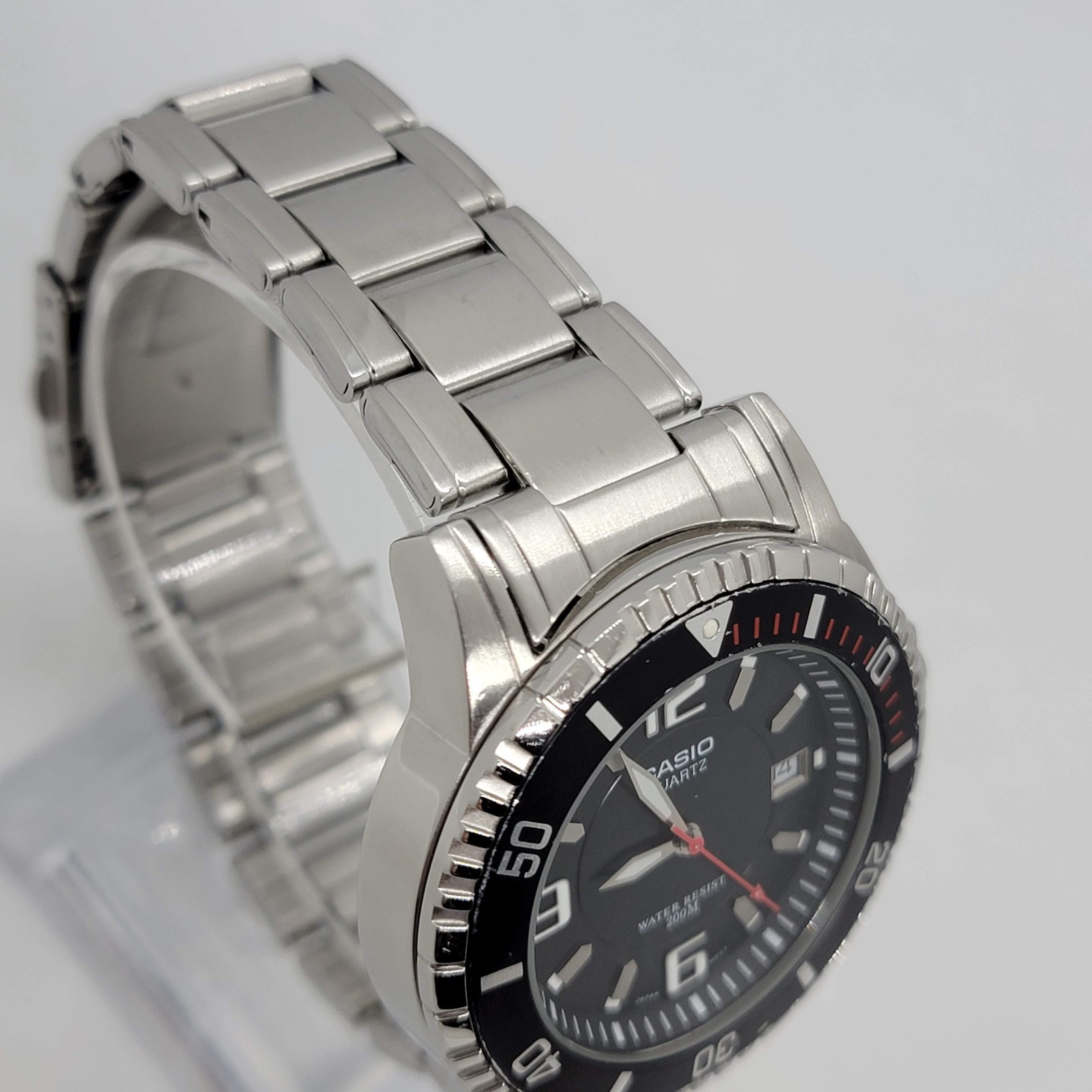 Casio MTD-1053 mens quartz watch diver style mod 2784