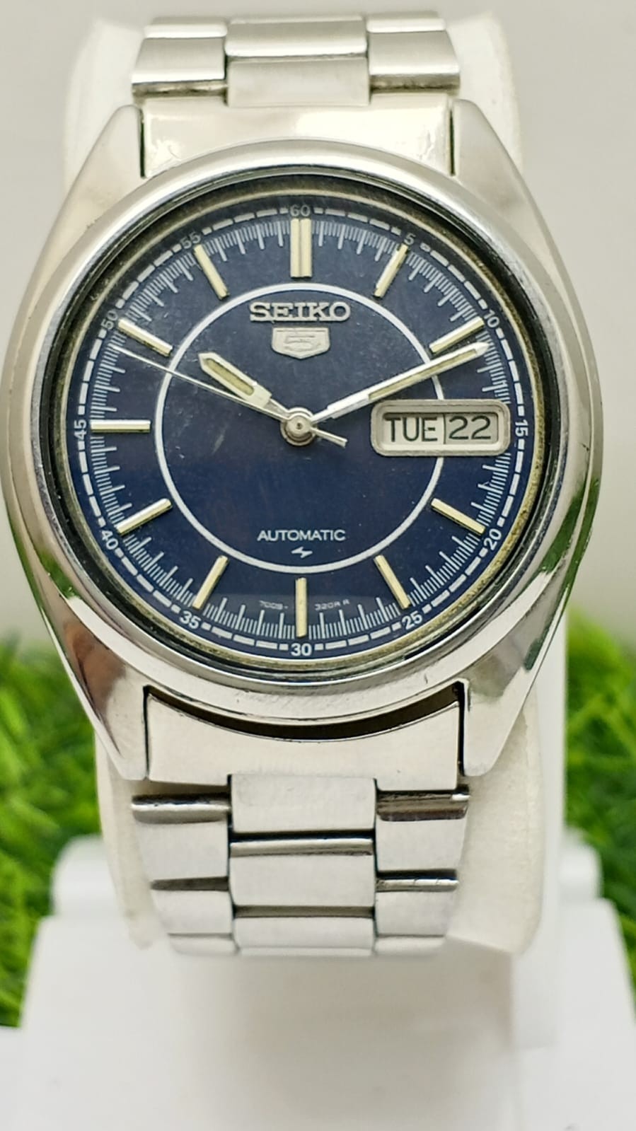 Seiko 5 Automatic 7009-3101 Day/Date Vintage Men’s Watch