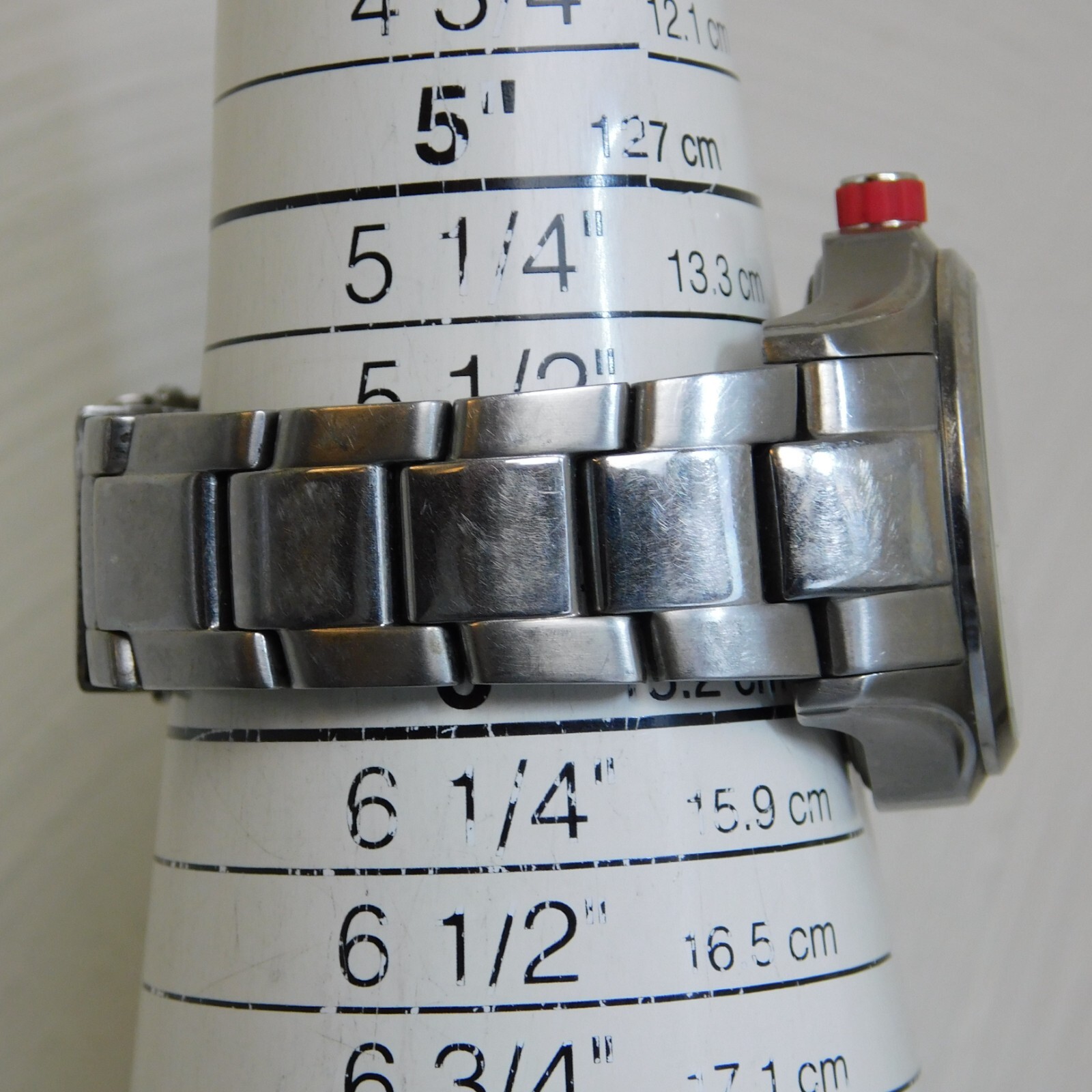 red line Mineral Crystal Quartz Analog Women’s Watch Sz. 5 3/4″ New Battery