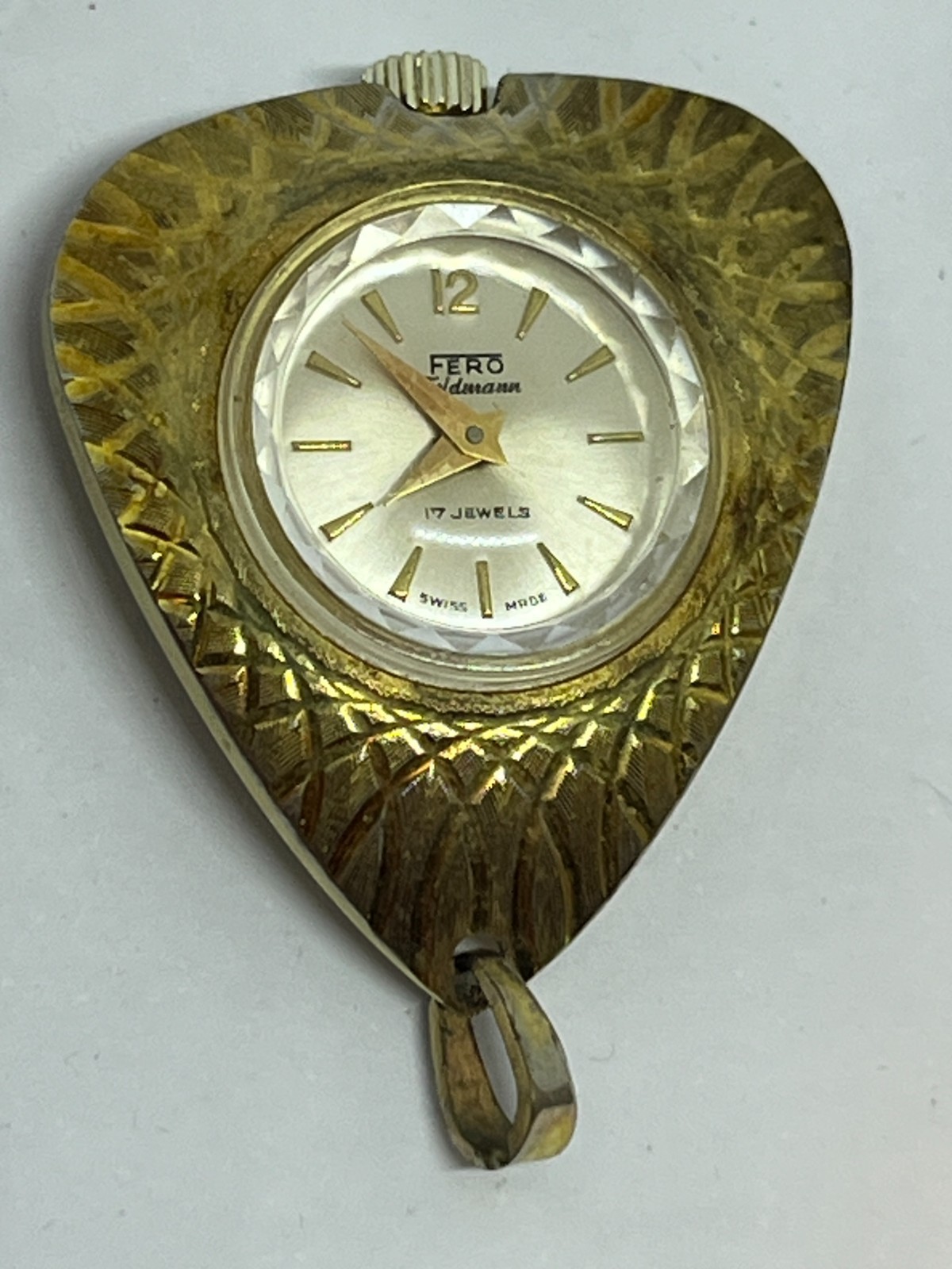 Lot of Vintage Mens Ladies Watch Watches broken for repair or parts or craft