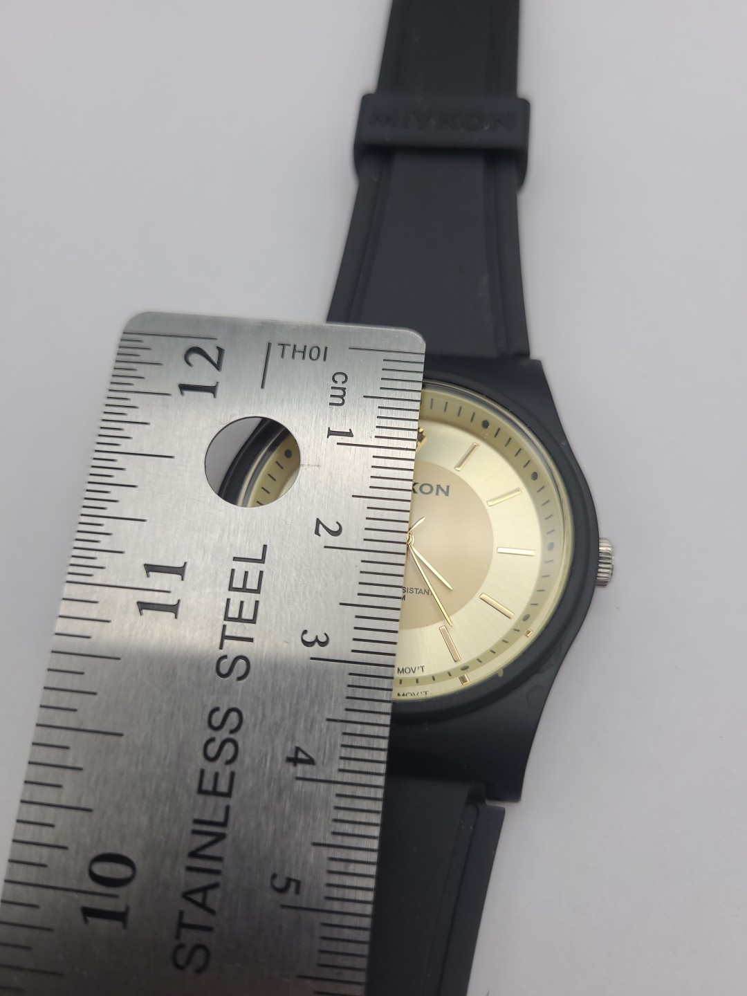 Miykon Mens Watch Black Plastic Case Resin Band New Battery Working
