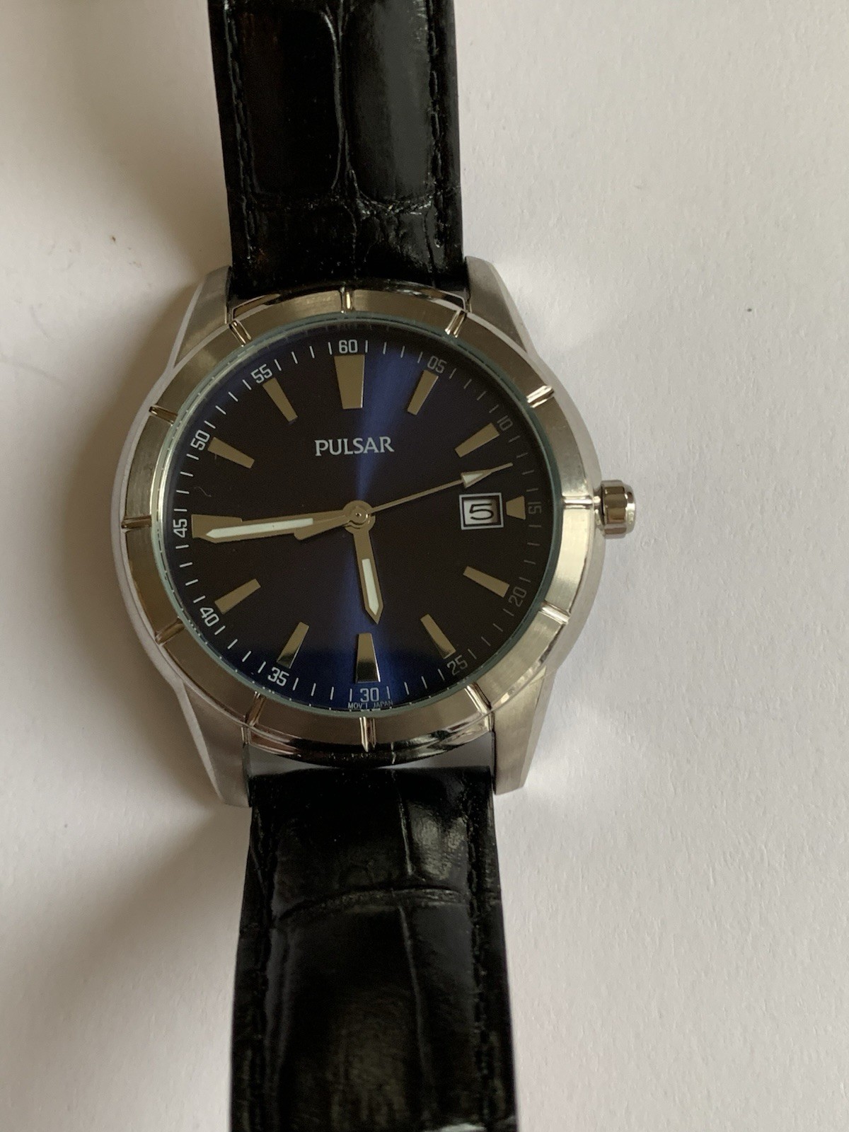 Vintage Pulsar PXH A59 Mineral Crystal Quartz Watch. Working-Need Battery