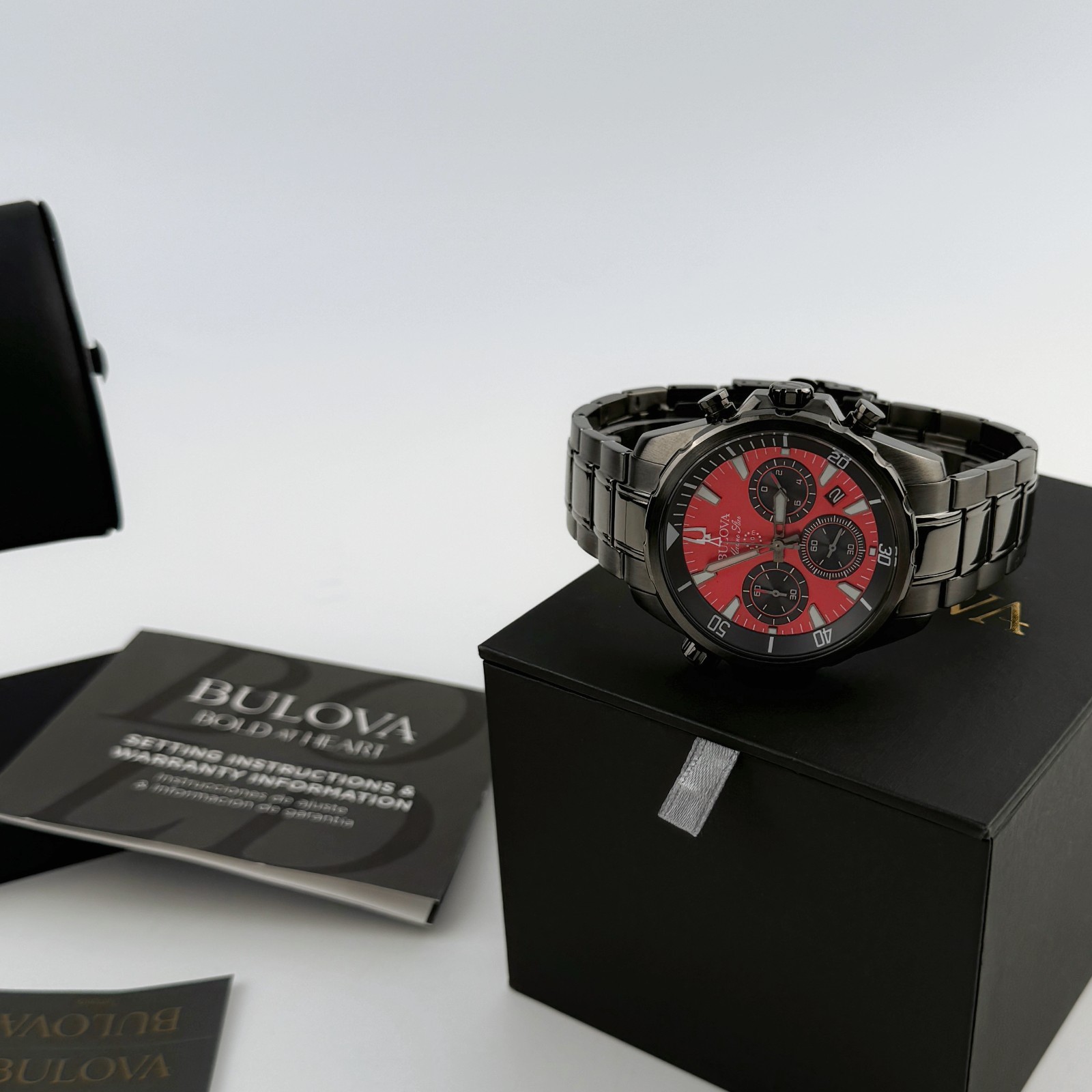 Bulova 98B350 Men’s Marine Star Chronograph Red dial stainless Men’s Watch