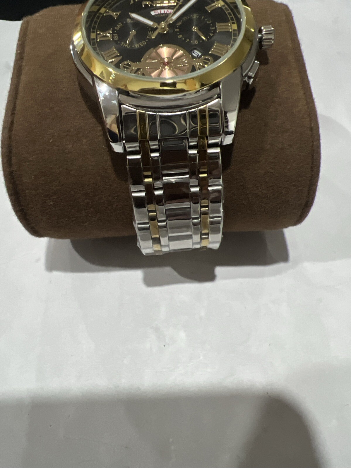 Fngeen Men’s Black Wristwatch