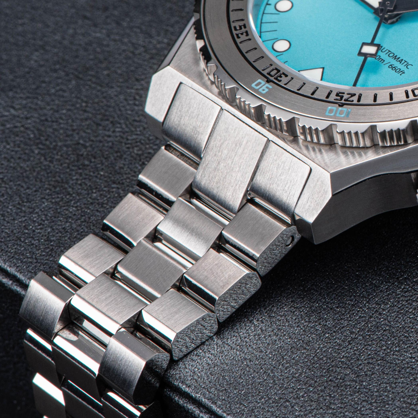 Seestern V3 S407-600T.T LUME DATE Bezel 200m DIVER’S Mens Sport Watch TEAL BLUE