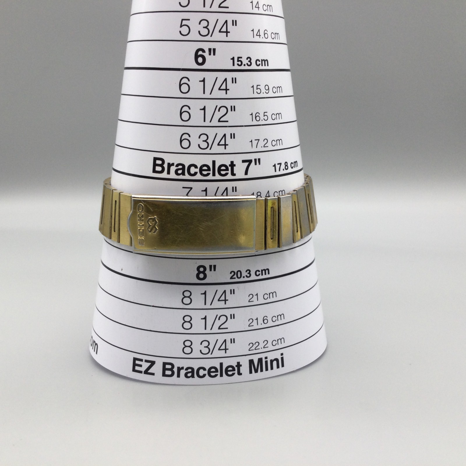 Seiko SQ Watch Women 33mm Gold Tone Day Date 8223-5359 BROKEN PARTS REPAIR 7.75″