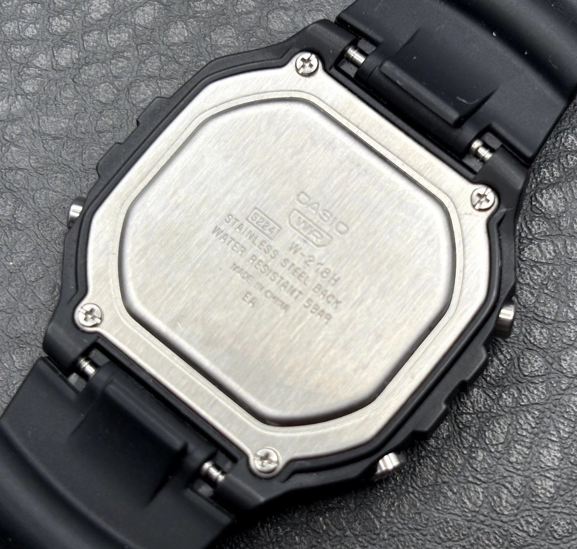 Casio W-218H Illuminator Black Digital Sports Watch 50M Water Resistant WORKS!