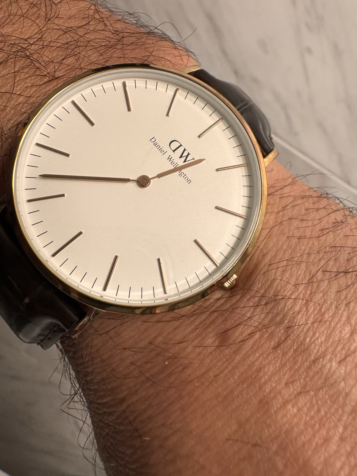 Daniel Wellington DW Men’s Classic Brown Leather Gold Tone Watch 40mm