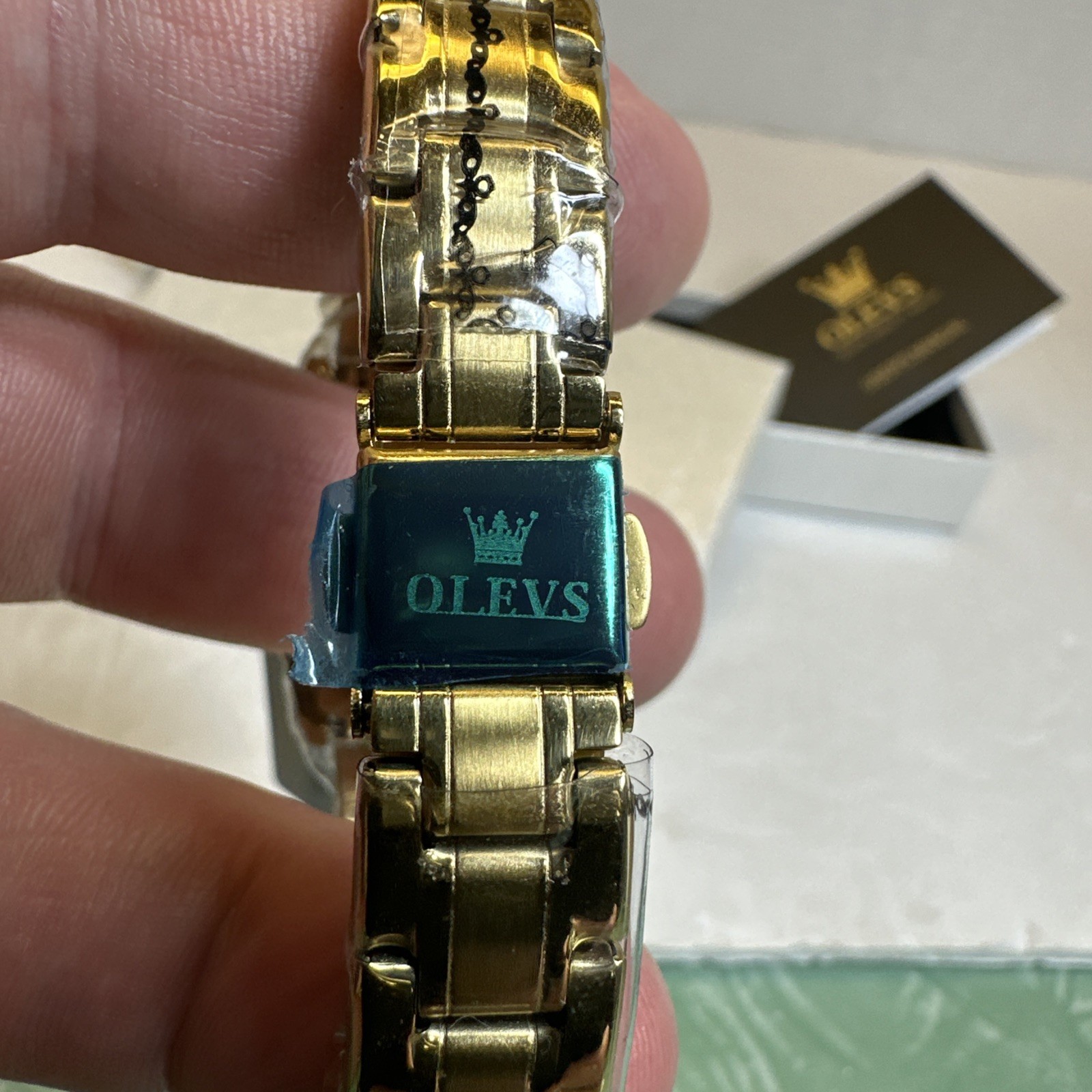 OLEVS Quartz Watch Women’s Wristwatch “BRAND NEW” Water Proof 30 meters