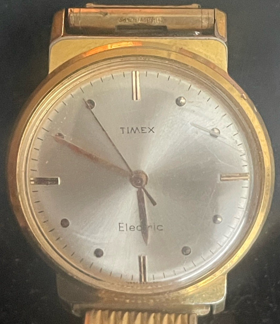 Vintage Timex Laco Electric Watch Gold Tone Case For Parts Or Repair