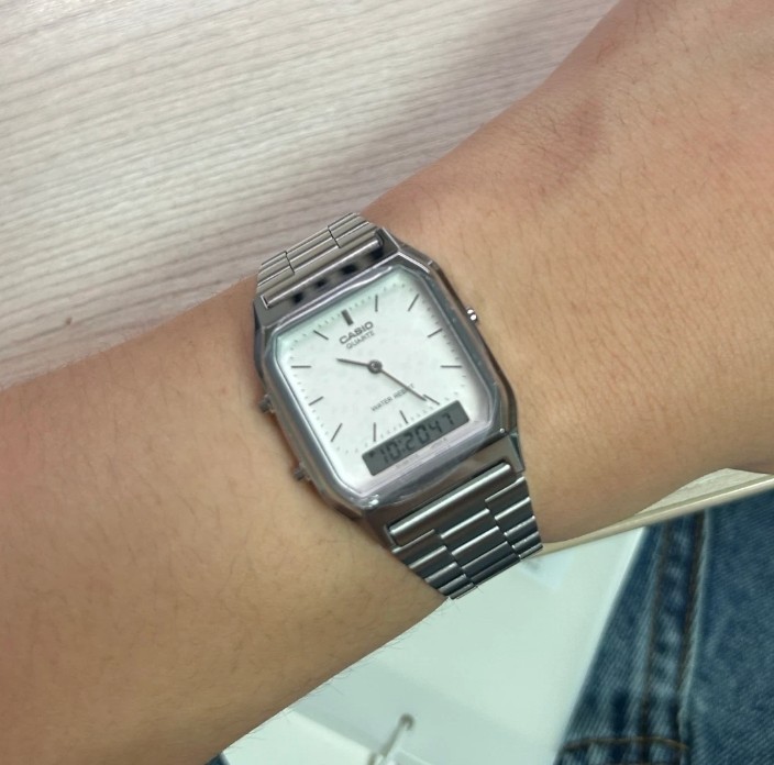 Casio AQ-230A-7DMQ Vintage Series Analog Digital White Stainless Steel unisex