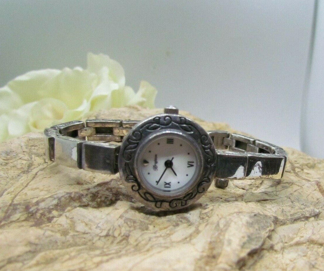 BRIGHTON Kennewick Watch WOMEN’S Wrist Watch Silver tone New Battery 8 in
