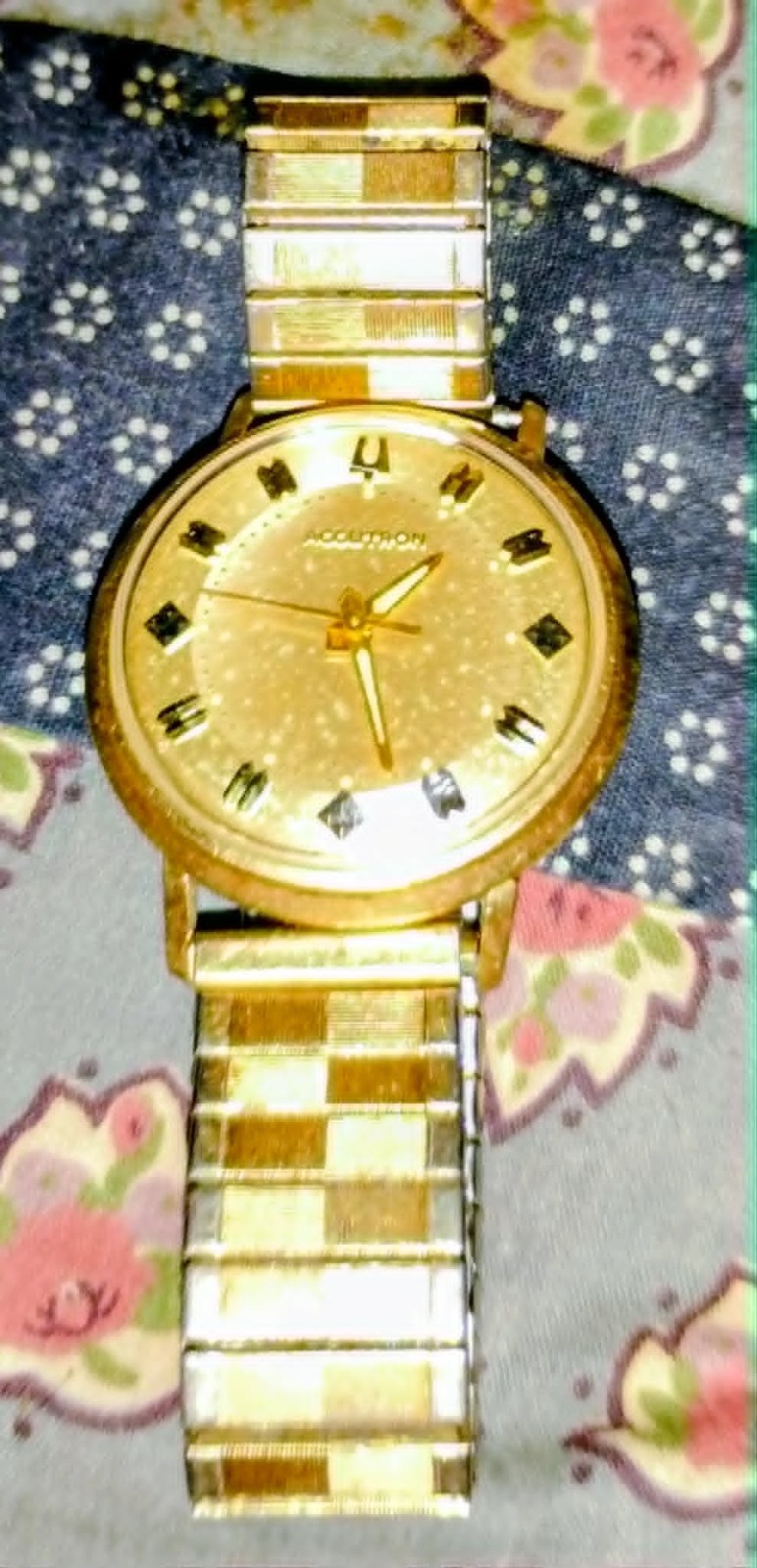 bulova accutron 214 watch vintage