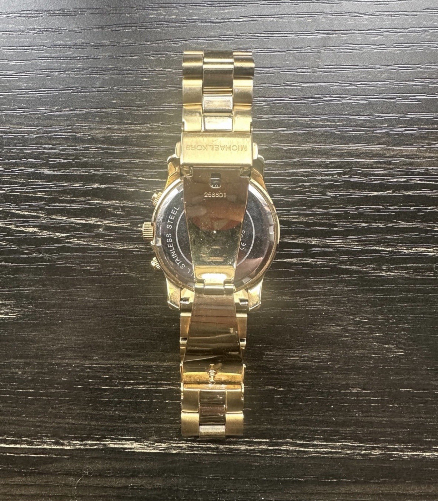 Michael Kors Runway MK5055 Women’s Gold-Tone Stainless Steel Chronograph Watch