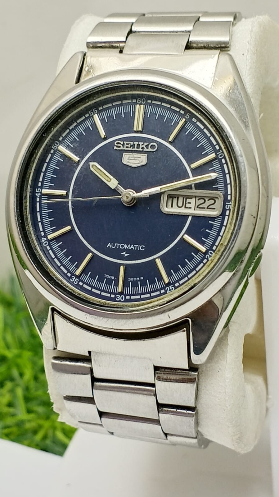 Seiko 5 Automatic 7009-3101 Day/Date Vintage Men’s Watch