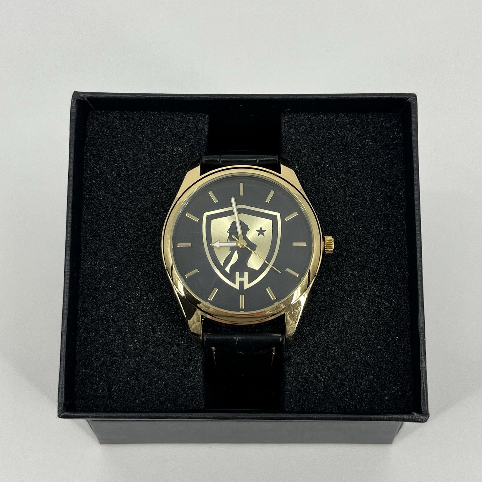 Game Time Hustler Watch Pioneer Black Series Shield Logo Gold Men’s Size New