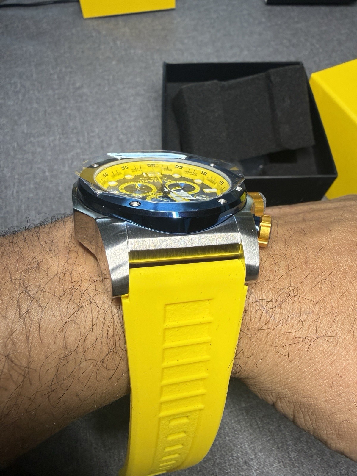 Invicta Sea Hunter Blue Lightning Men’s 52mm Yellow Chronograph Watch 48982