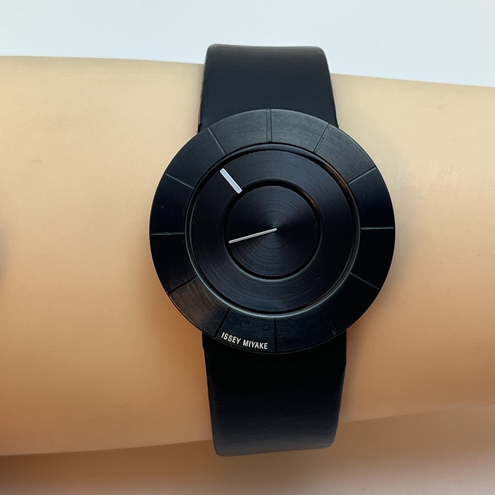Seiko Issey Miyake TOKUJIN YOSHIOKA Qz Watch Japan Minimalist Black Leather#623B