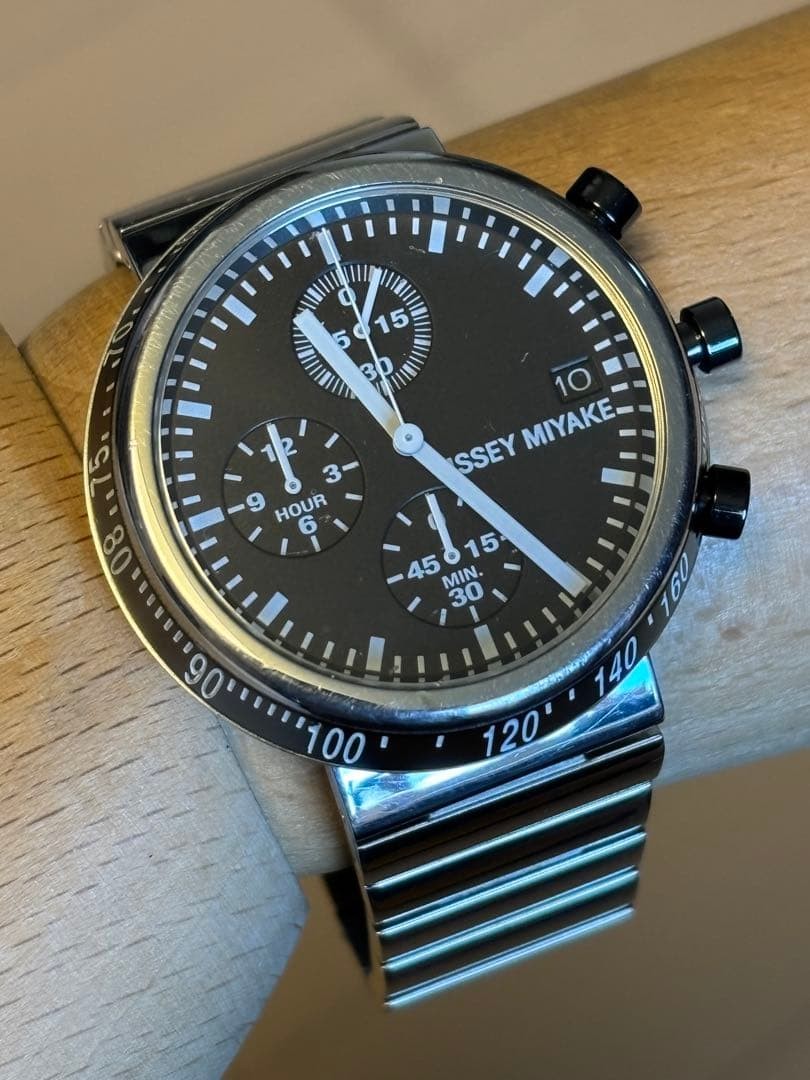 Issey Miyake Trapezoid Naoto Fukasawa Chronograph Date Quartz Seiko Watch