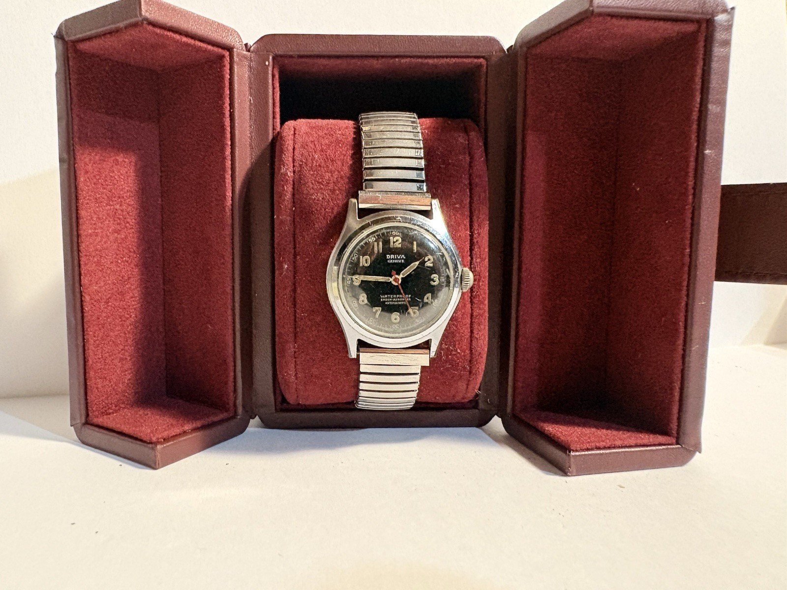 Vintage Driva Genève Swiss Waterproof 17 Jewel Manual Wind Military Style Watch
