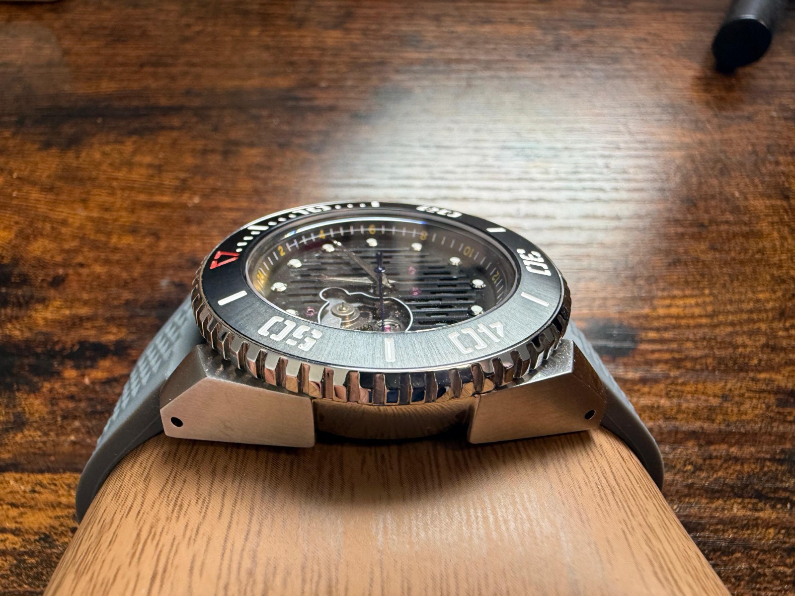 Bespoke Mod Watch Nh39 Automatic Movement Sapphire Glass