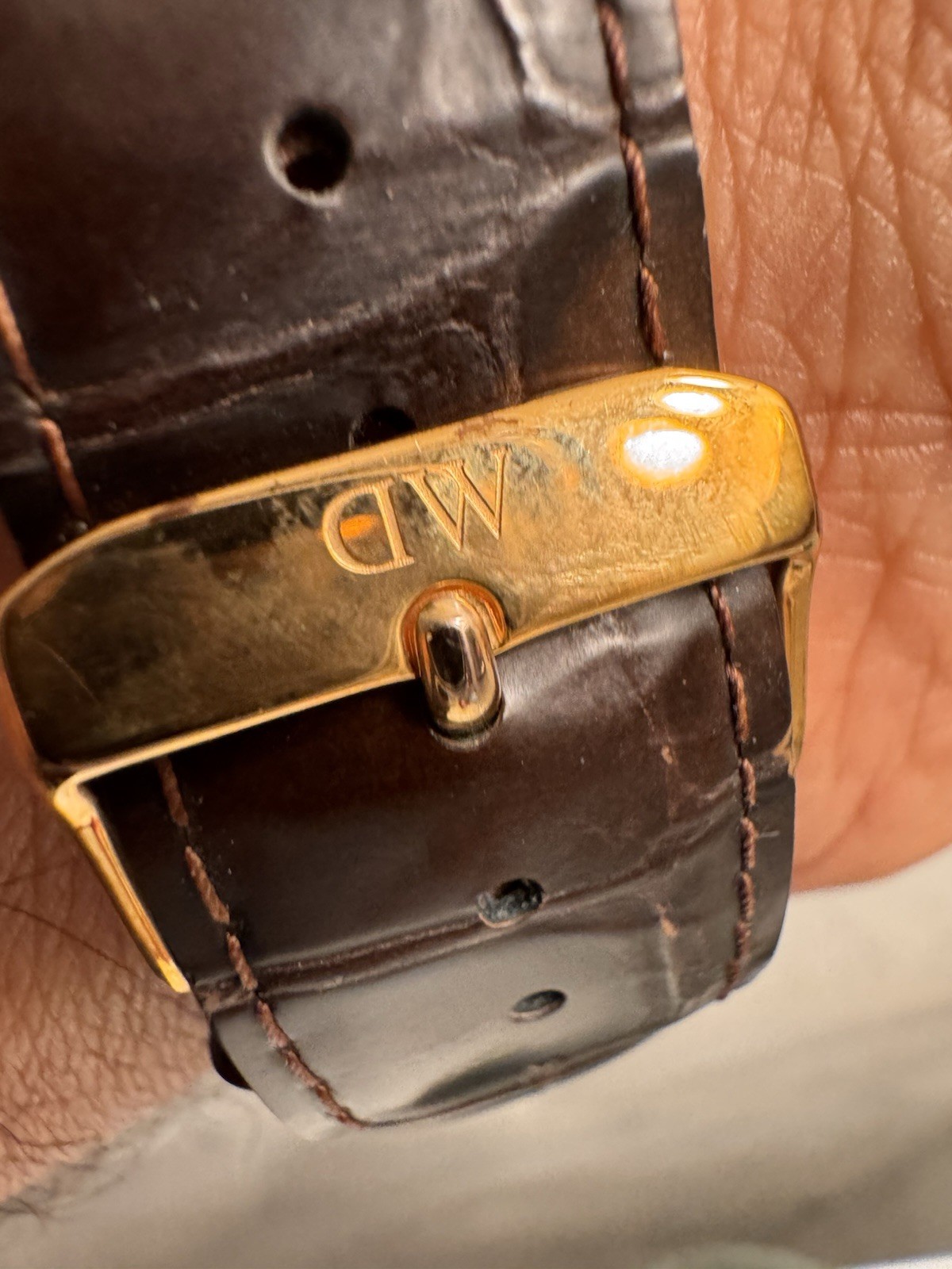 Daniel Wellington DW Men’s Classic Brown Leather Gold Tone Watch 40mm