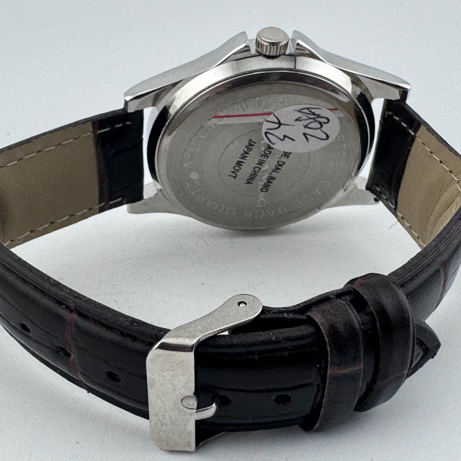 Boyd Gaming Quartz Watch Men Silver Faux Leather Japan Analog New Battery