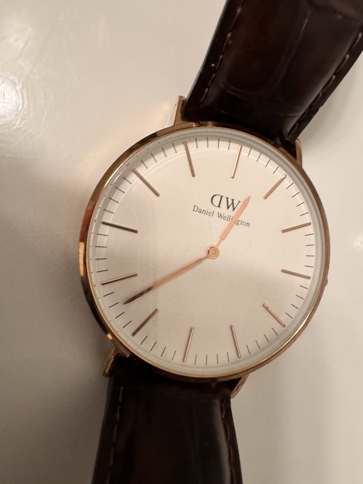 Daniel Wellington DW Men’s Classic Brown Leather Gold Tone Watch 40mm
