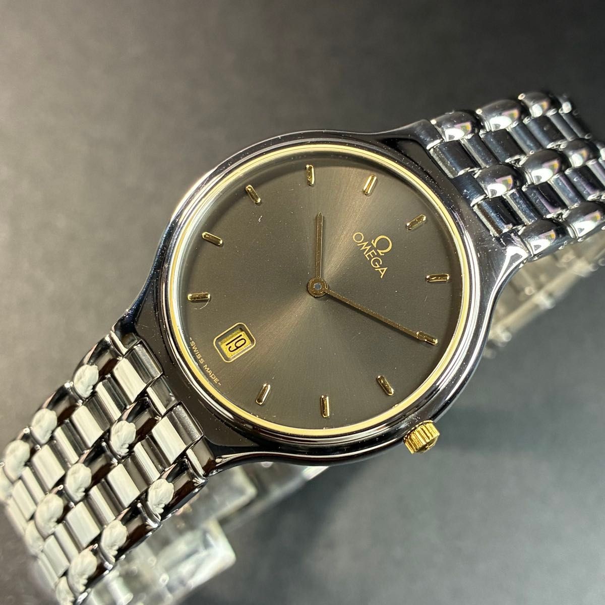 [B1P] Omega Symbol De Ville Mens Wristwatch Black Gold Silver Quartz [z7v]