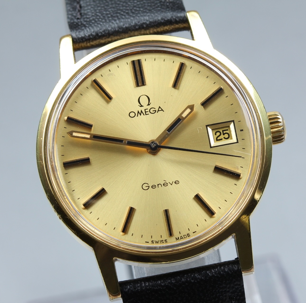 OMEGA Geneve Cal.613 Ref.136.0098 35mm Gold Dial Date Hand Winding Men’s Watch