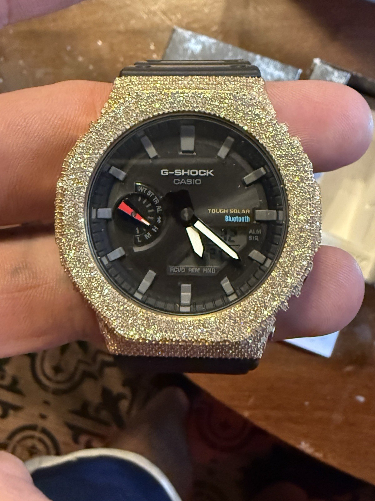 Casio G-SHOCK CUSTOM 6.00 CT natural diamond hexagon head. With Bluetooth