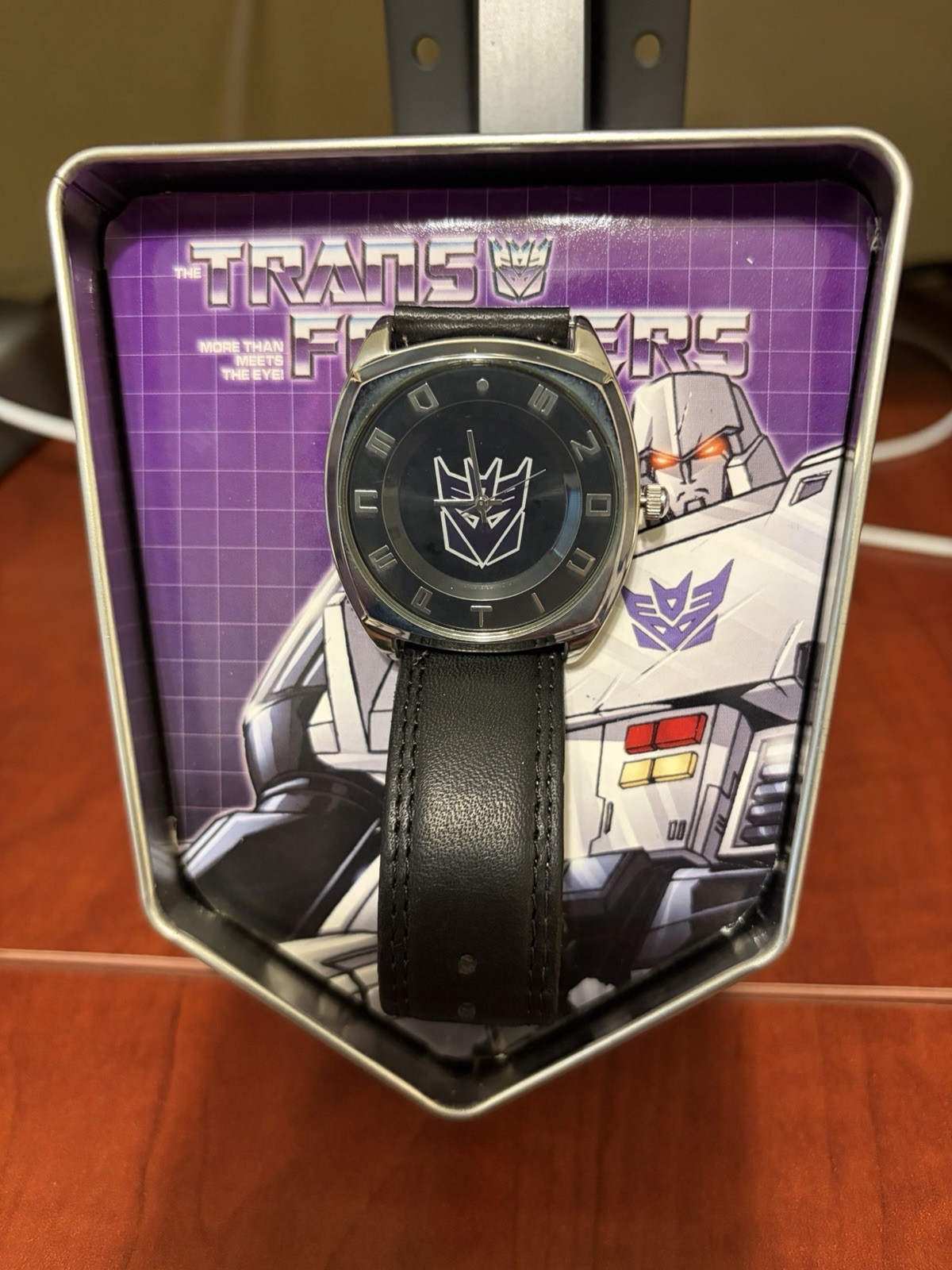 Transformers Decepticon Quartz Analog Watch Black Leather Strap 40mm Tin Box