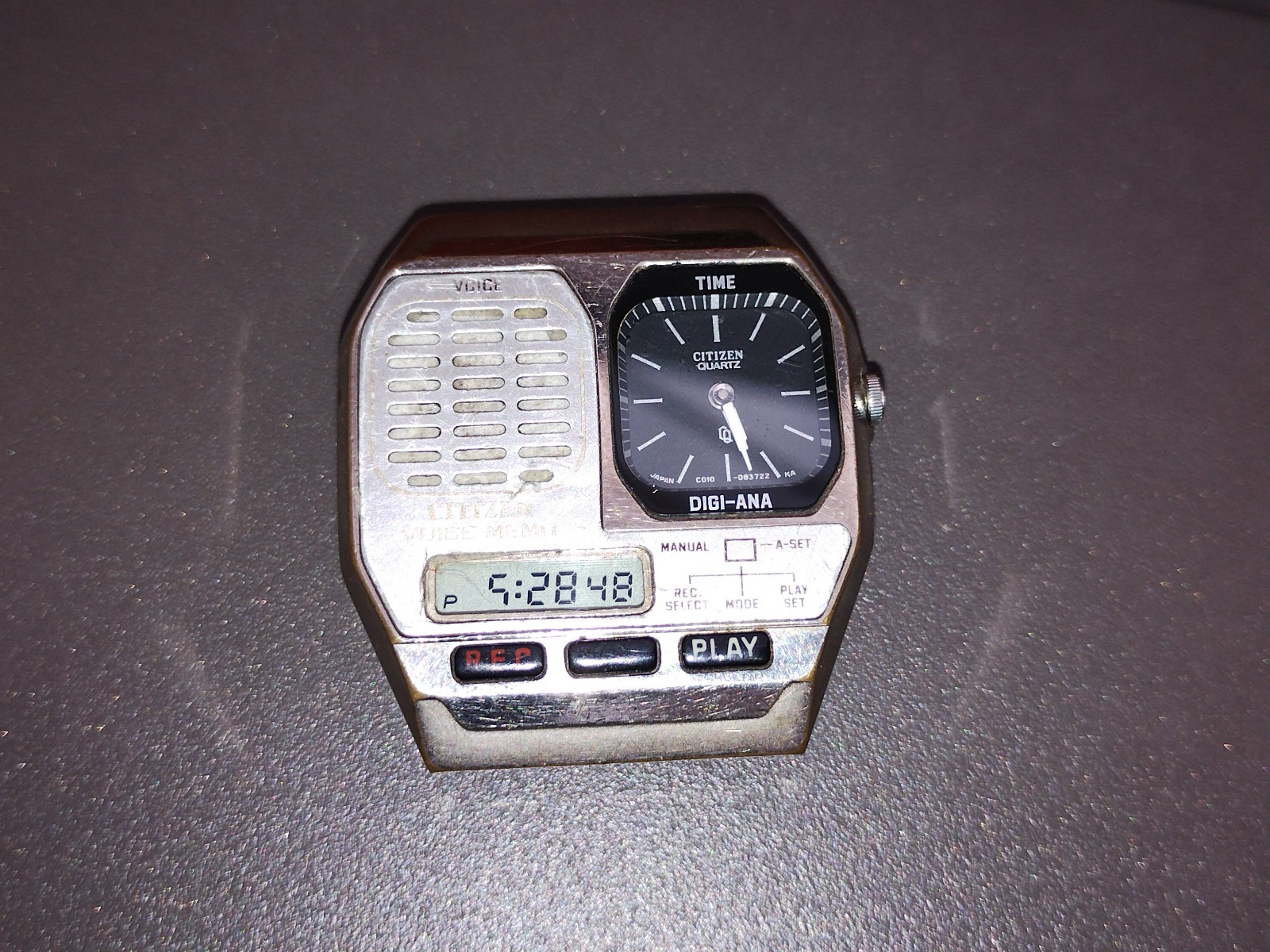 Citizen Voice Memo cal. C010 voice recording Vintage Watch for repair or pieces