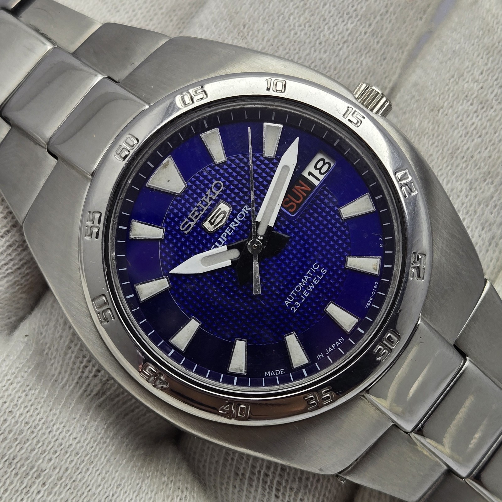 Seiko 5 Superior 7s36-01N0 Day/Date Vintage Men’s Watch Japan