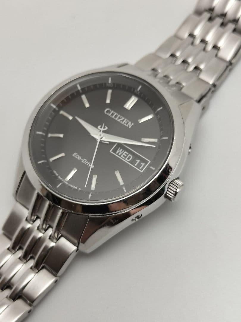 Citizen H100 Solar Radio Wave Watch wrist 18.3cm/7.2in