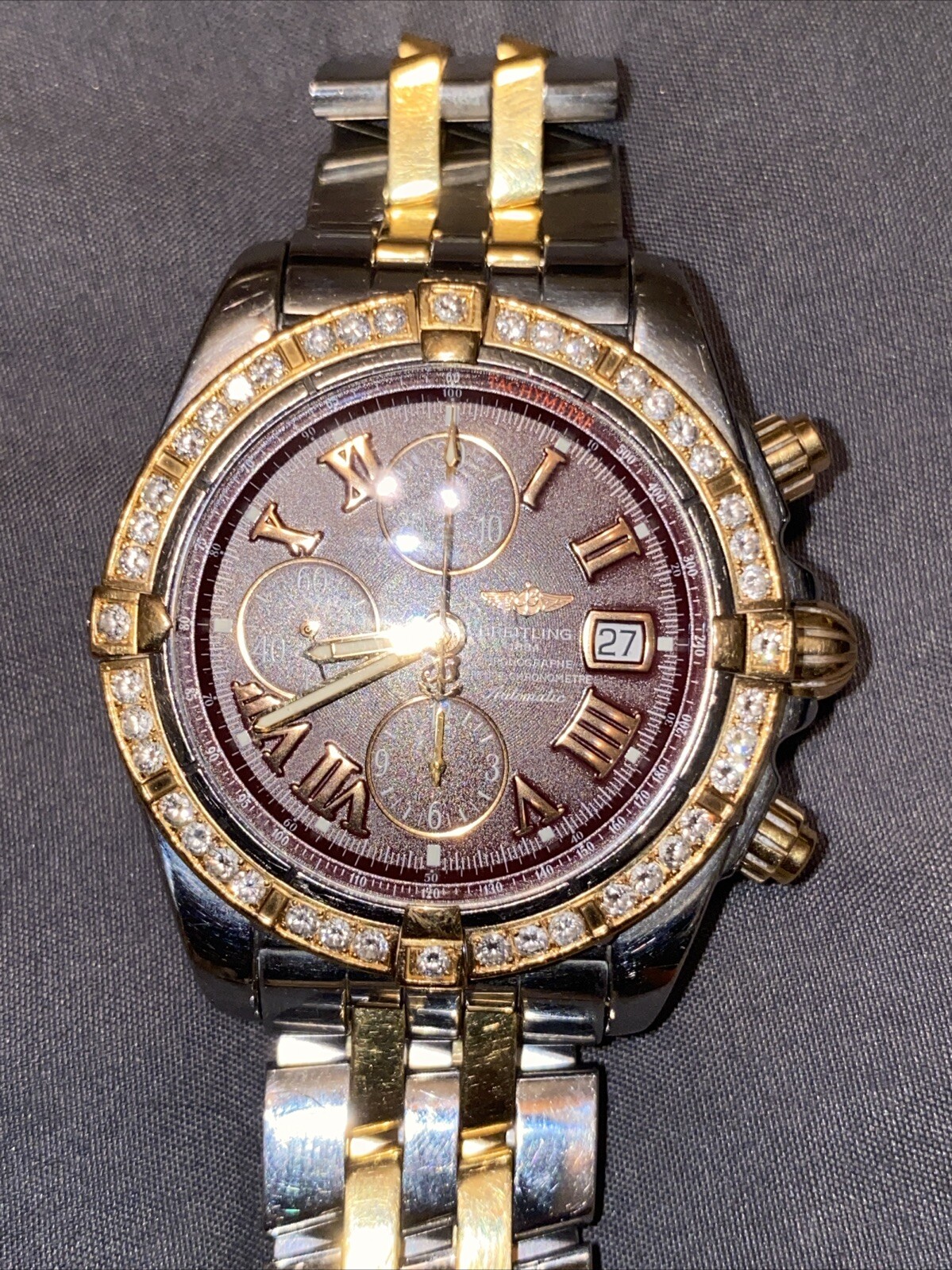 Breitling Chronomat Men’s Red Dial with Baton Indexes/Roman Numerals Diamond Bez